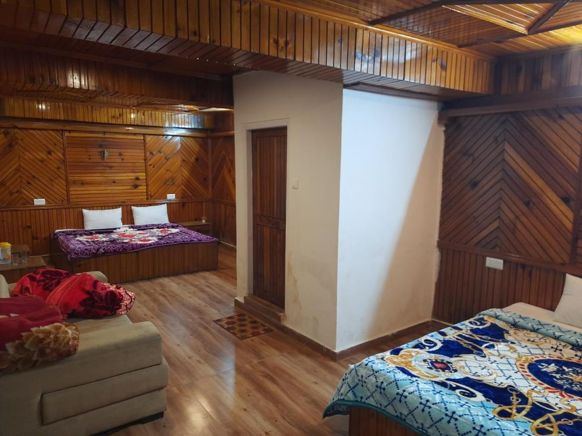 Hotel Jannat Manāli Exterior foto