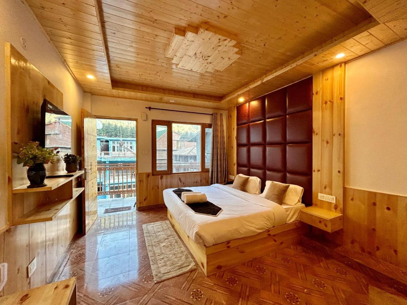Hotel Jannat Manāli Exterior foto